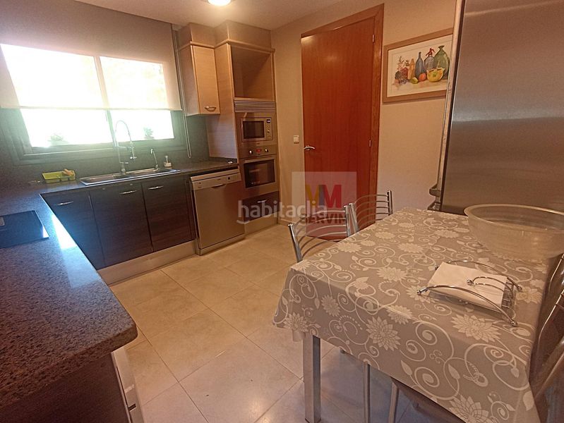 Foto e57cdcff-7922-4fcc-a0d7-7c82734d5fa1. Casa adossada amb calefacció aparcament piscina a Palamós