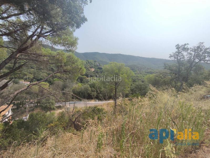Foto 7459046a-bdd2-4230-8b40-fdcd68c02e52. Terreno residencial parcela de 756m2 en urbanización mas pere en Calonge