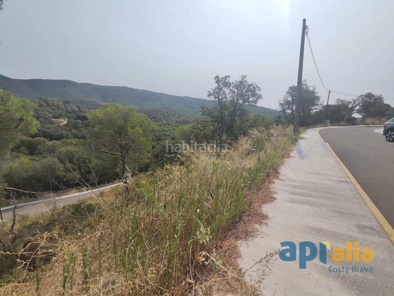 Foto af04b6d9-f484-48ae-bd8b-78d9827ce107. Terreno residencial parcela de 756m2 en urbanización mas pere en Calonge