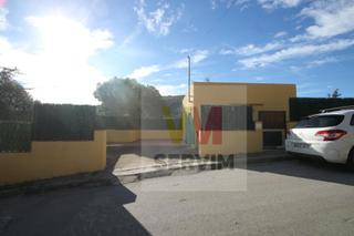 Casa  Milan. Actualmente alquilada, lo que ofrece rentabilidad desde el prime