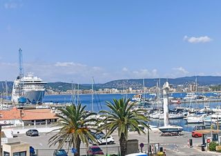 Duplex  Ametlla de mar. Exclusiva apialia costa brava. alquilado se puede visitar.