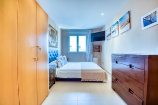 Apartament a De canigó 26. Piso luminoso con parking en zona alta, instituto vilartagues.