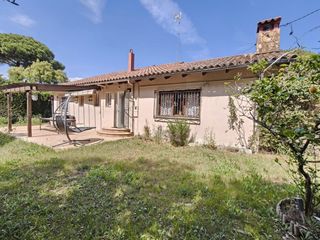Xalet  De la unió. Chalet en venta en sant antoni de calonge