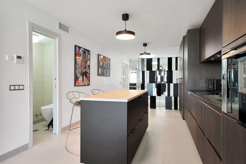 Foto 424bacaa-bbd7-45d0-8547-9b970a2f9e6d. Apartamento en Playa Bajadilla - Puertos Marbella