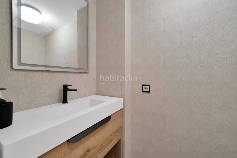Foto e40bfe7c-694b-404f-bb40-995dcbfa1a0e. Apartamento en Playa Bajadilla - Puertos Marbella