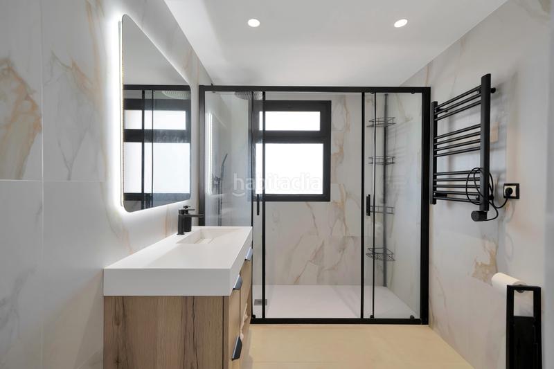 Foto e51fc362-9599-47c6-9765-51fef5bdc795. Apartamento en Playa Bajadilla - Puertos Marbella