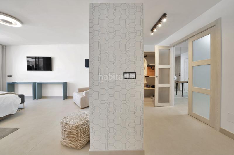 Foto f5f41988-5b44-4270-a488-7c799c6a6f54. Apartamento en Playa Bajadilla - Puertos Marbella