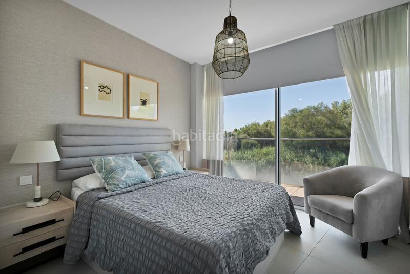 Foto 2c98f79b-541c-43c9-9a8c-d5be9209314f. Lloguer apartament amb aparcament piscina a Guadalobón Estepona