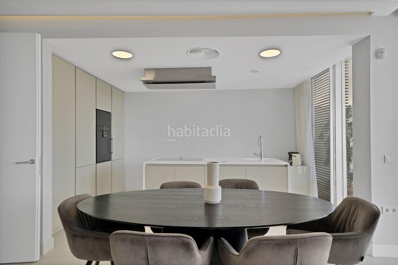 Foto c3f88afa-91e2-4999-a8d0-ebe12367d99a. Lloguer apartament amb aparcament piscina a Guadalobón Estepona
