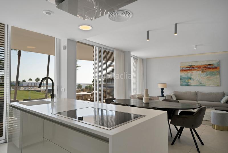 Foto f0941b9b-165c-4e27-b3b5-50fdfbf5742e. Lloguer apartament amb aparcament piscina a Guadalobón Estepona