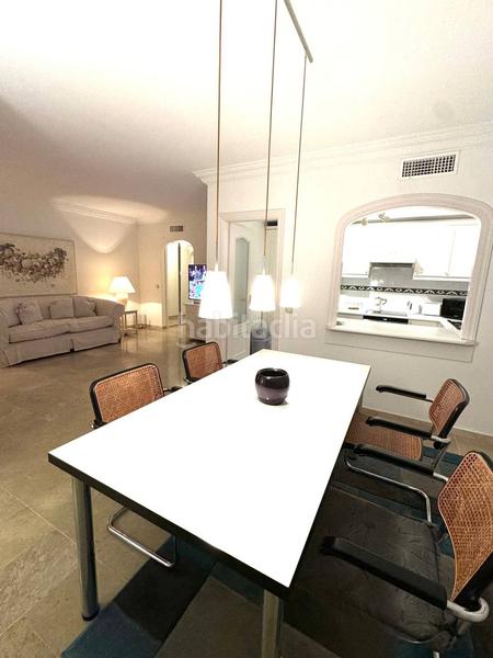 Foto 6a4d6b4a-df3d-4fd7-8248-9a6a7f72725d. Location appartement avec chauffage parking piscine dans Estepona