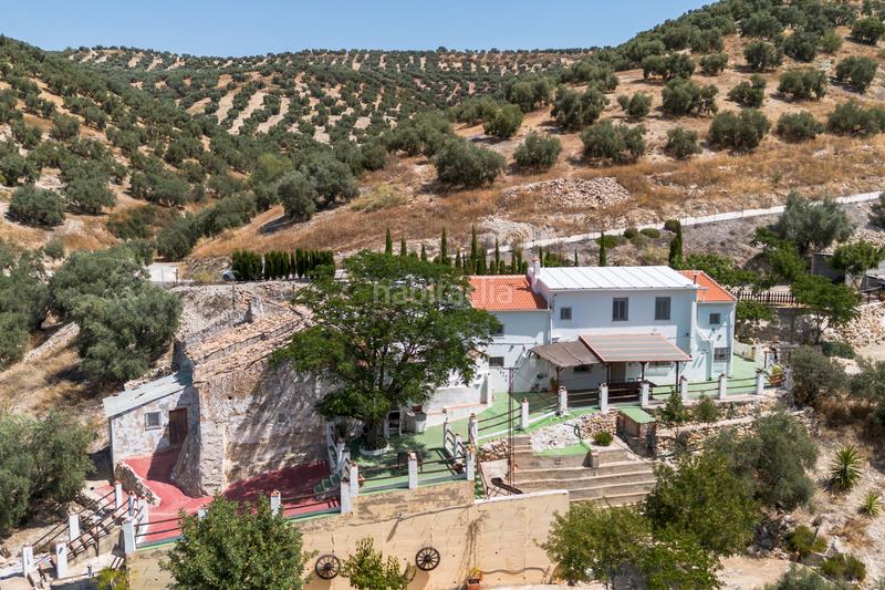 Foto 329dab90-87ad-4671-b490-72a17f80fc54. Mas avec chauffage parking piscine dans Cuevas de San Marcos