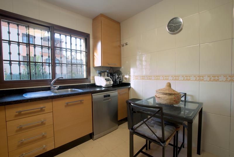 Foto 0fc561e3-e43a-42cb-bb06-3b972acd7b0c. Casa adossada amb aparcament piscina a Capellanía - Retamar Alhaurín de la Torre