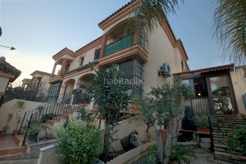 Foto 42810b35-671c-4883-81d6-bc5bde0f5e1c. Casa adossada amb aparcament piscina a Capellanía - Retamar Alhaurín de la Torre