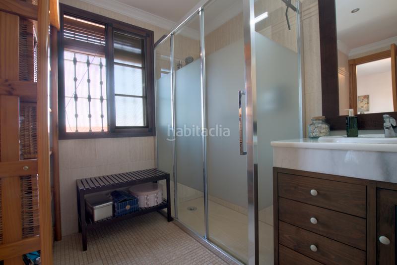 Foto c4c4c3d5-e9e1-4fd4-a8bc-33ac3ebb2da2. Casa adossada amb aparcament piscina a Capellanía - Retamar Alhaurín de la Torre