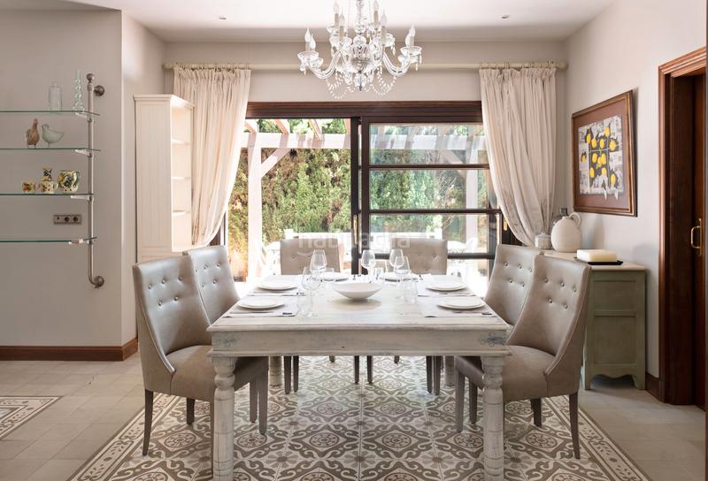 Foto afe1aff0-069e-43c7-8f90-288e4f320012. Alquiler chalet preciosa villa de estilo andaluz en Sierra Blanca en Marbella