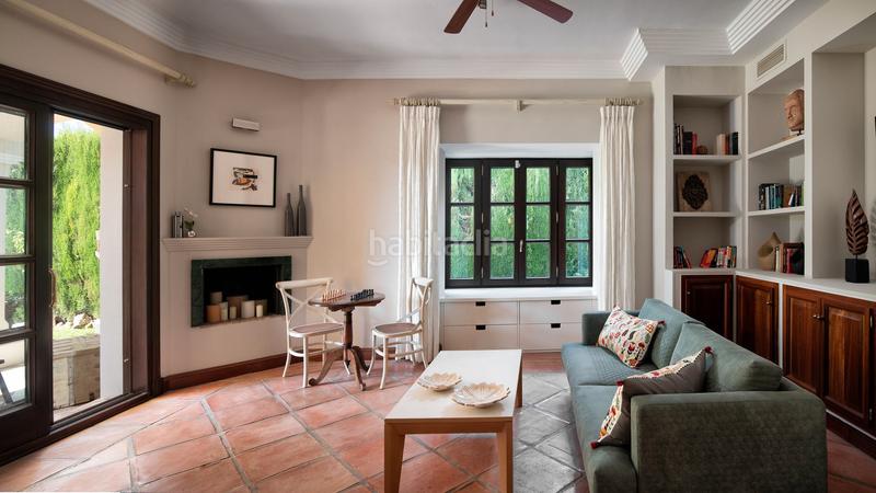 Foto 2a428fd8-05fb-44ce-8e19-a9c8bdbf0712. Rent chalet with parking pool in Sierra Blanca Marbella