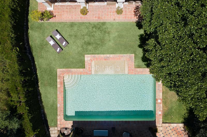 Foto 7dd46d4e-986c-455d-aa79-3337100e61d2. Rent chalet with parking pool in Sierra Blanca Marbella