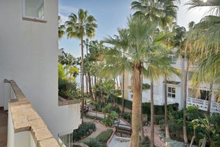 Location Appartement à La Carolina - Guadalpín. Maravilloso apartamento frente al mar en las cañas beach