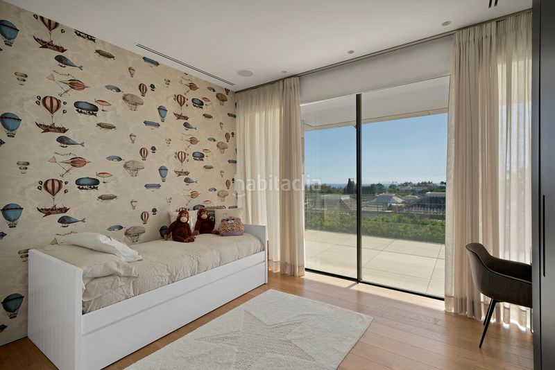 Foto 0e6d2223-b0b2-46d1-96b4-8bbb9e983588. Xalet amb calefacció aparcament piscina a Nagüeles Alto Marbella
