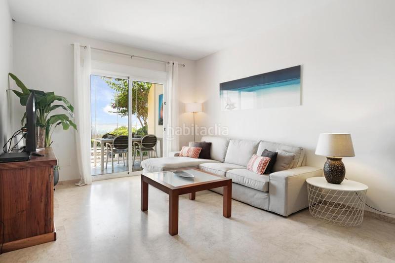 Foto 5c7522eb-61e8-440c-b75c-bd34d49c4025. Location appartement avec chauffage parking piscine dans Estepona