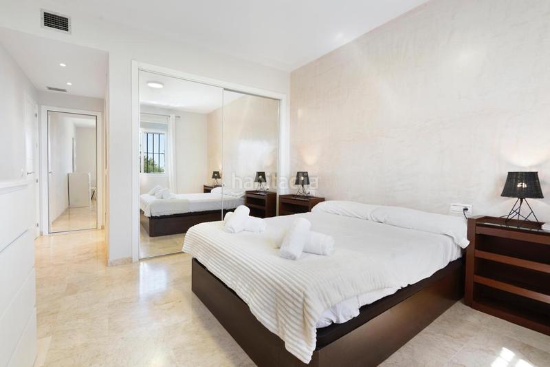 Foto 897f79a0-82ed-4b23-b681-0e60ca2c4be0. Location appartement avec chauffage parking piscine dans Estepona