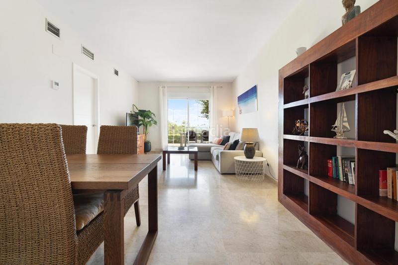 Foto bd1af2c3-c4f8-4651-861b-76f349af7fd5. Location appartement avec chauffage parking piscine dans Estepona