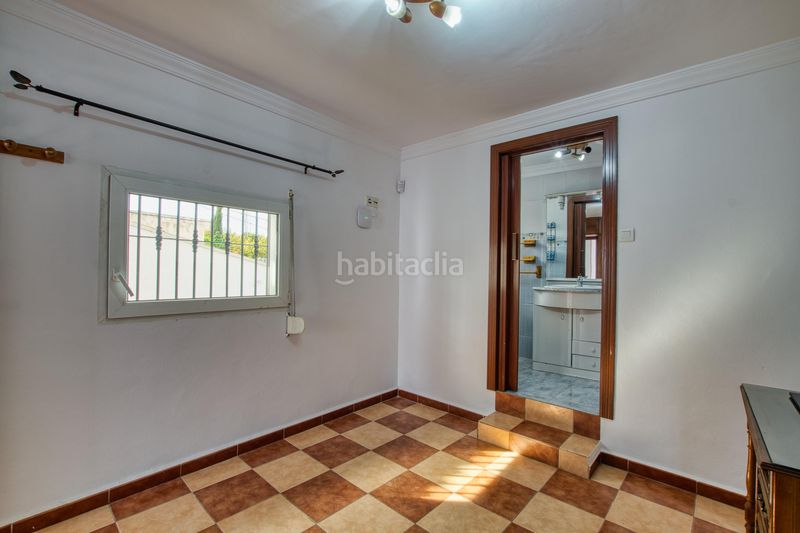 Foto 74163b24-4b67-4f91-bedf-5d40923d6cd9. Casa adossada a Camino Viejo de Málaga Vélez - Málaga