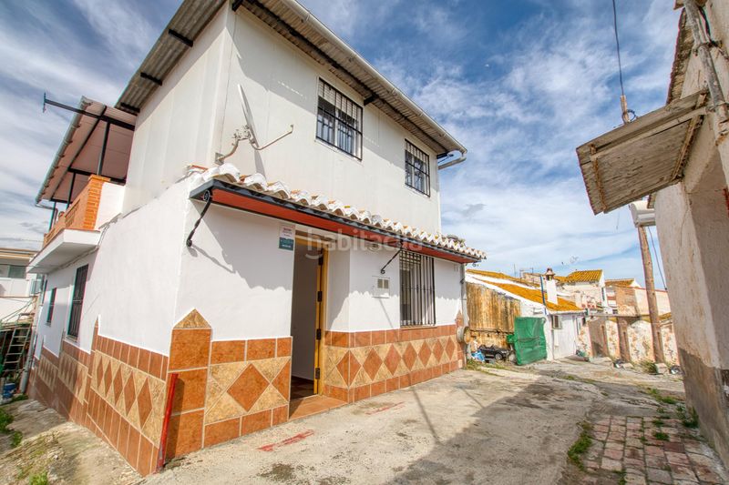 Foto c208d946-e064-4e59-9da1-ac19d6528786. Casa adossada a Camino Viejo de Málaga Vélez - Málaga