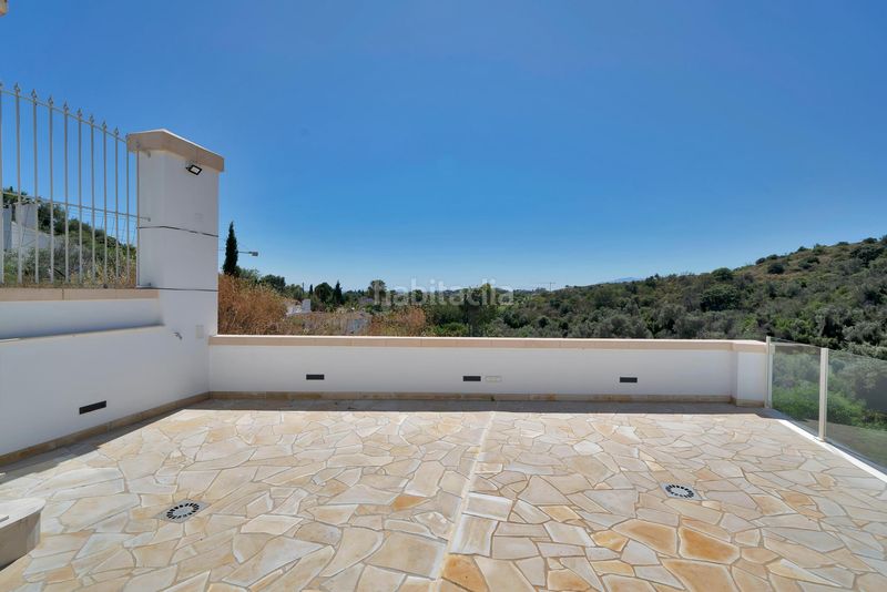 Foto 53c877ff-adaf-4b5f-bd67-a76ca286f8fe. Xalet amb calefacció aparcament piscina a El Rosario - Ricmar Marbella