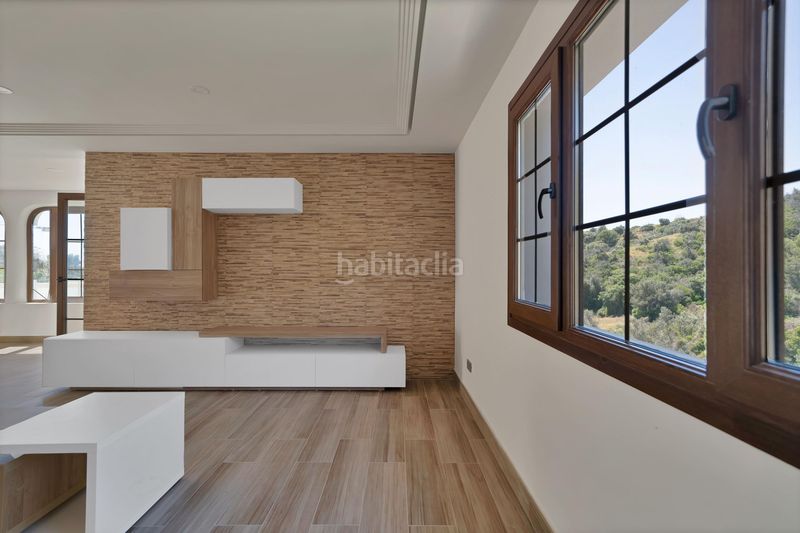 Foto f3ebebf3-3709-401c-8085-8a68fef70a5b. Xalet amb calefacció aparcament piscina a El Rosario - Ricmar Marbella