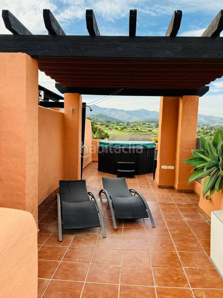 Foto 776f48be-b2f4-42b6-b43c-4cbaebd780ee. Miete dachwohnung mit parking pool in Zona de Punta Plata Estepona