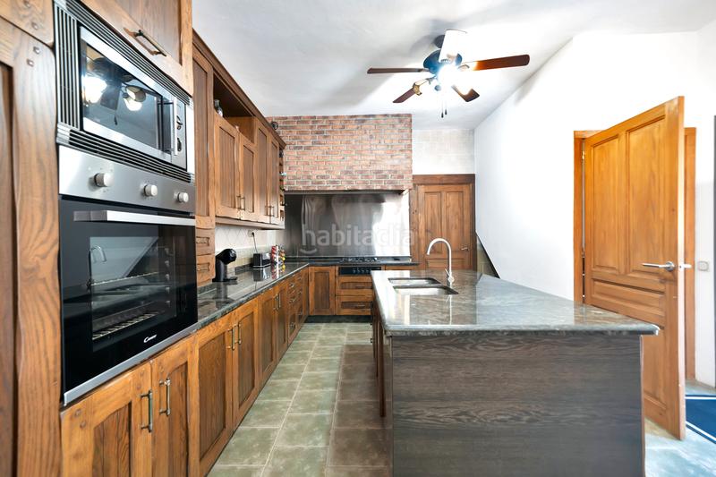 Foto 32eb97ac-842a-4bc6-9346-9b2ad656845a. Chalet villa mateo en Las Lomas de Río Verde Marbella