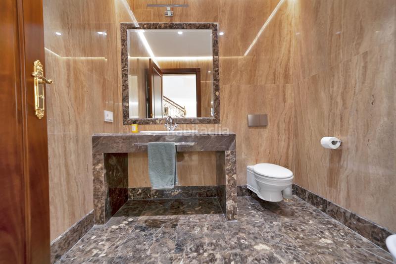 Foto bd980999-7e16-4bac-b64a-9e8fa98ae1f6. Affitto chalet con riscaldamento parcheggio piscina in Marbella