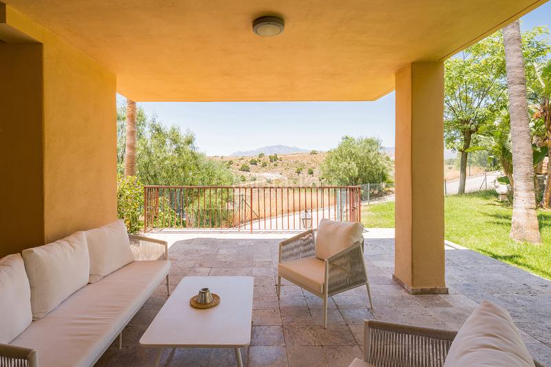 Foto d85e27af-0680-4194-8a51-c64796f66500. Apartament amb calefacció aparcament piscina a El Paraíso Benahavís