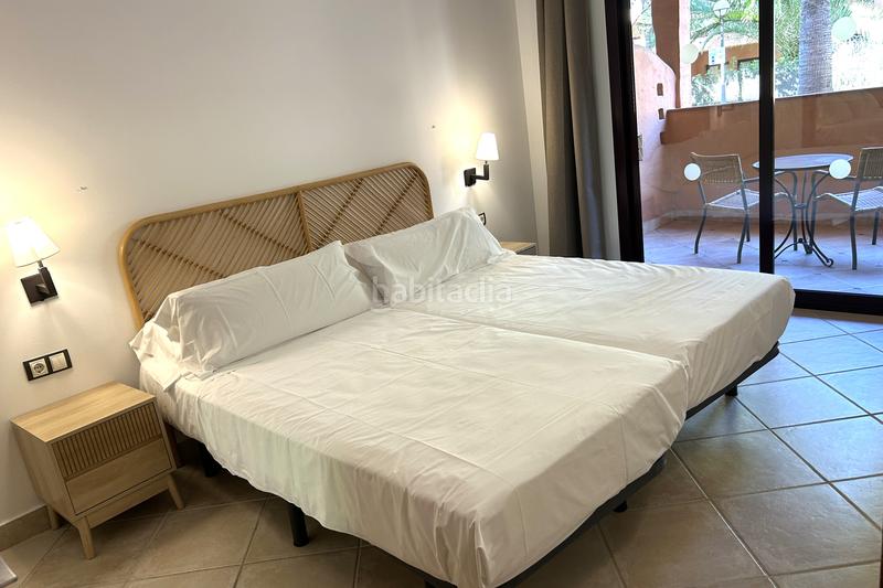 Foto e6ff339d-b727-4a9f-8d76-c6293743ab94. Apartament amb calefacció piscina a Los Flamingos Benahavís