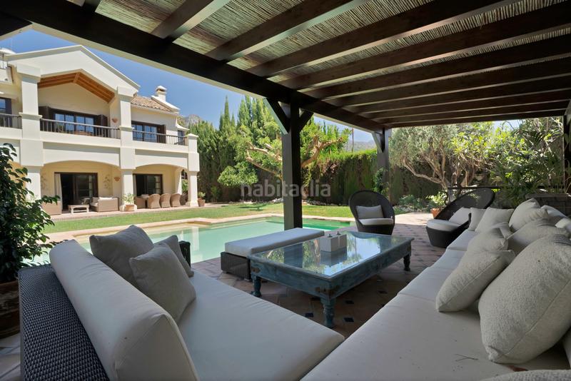 Foto 0d0906e7-db8c-45be-8959-249f20e045df. Chalet con riscaldamento parcheggio piscina in lomas de Marbella club Marbella