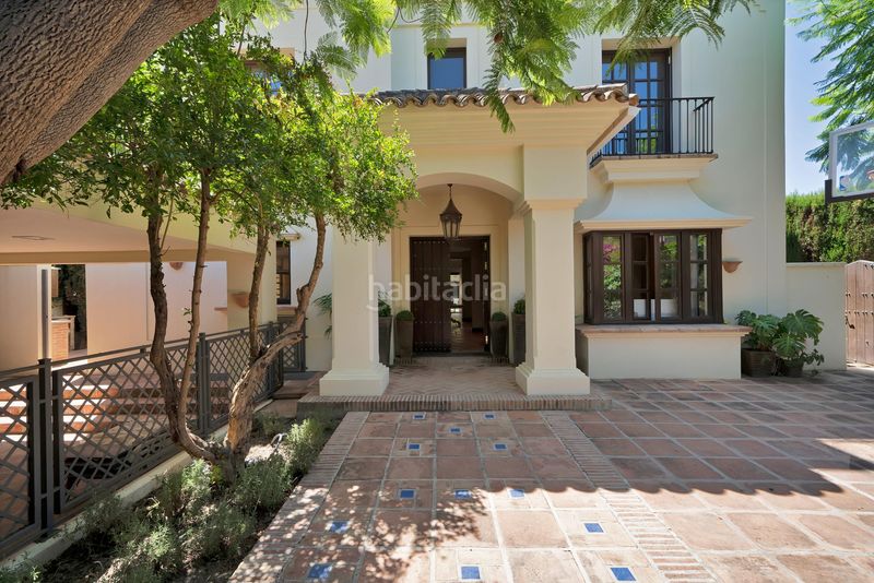 Foto 3efa3db9-3f85-4698-a7ee-8c57d2b056b5. Xalet amb aparcament piscina a Sierra Blanca Marbella