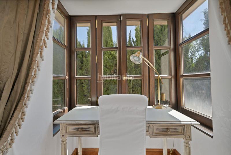 Foto 7e592c98-27eb-4405-8218-7369a8514e5b. Chalet con riscaldamento parcheggio piscina in lomas de Marbella club Marbella