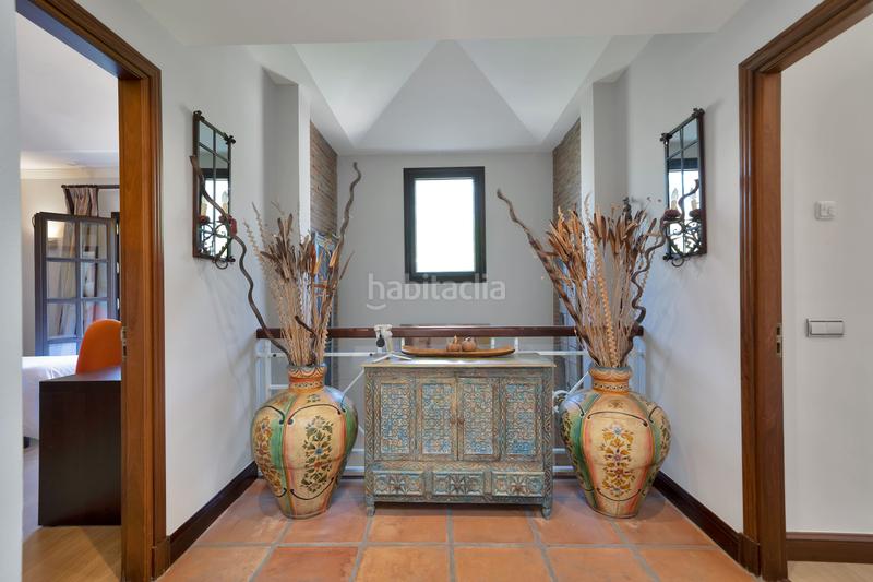 Foto 88b2df9a-687e-4099-8050-47c4e9dc7db0. Chalet con riscaldamento parcheggio piscina in lomas de Marbella club Marbella