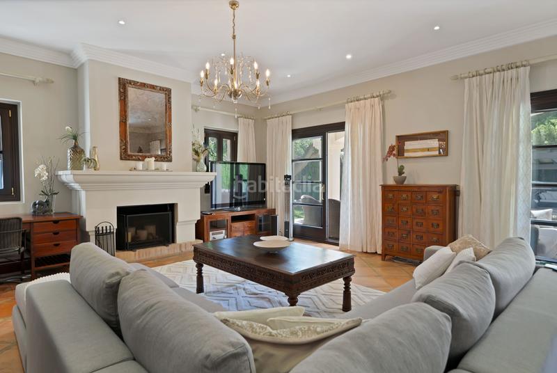 Foto 96ac7852-aeb9-400d-8dec-03cc71226403. Chalet con riscaldamento parcheggio piscina in lomas de Marbella club Marbella