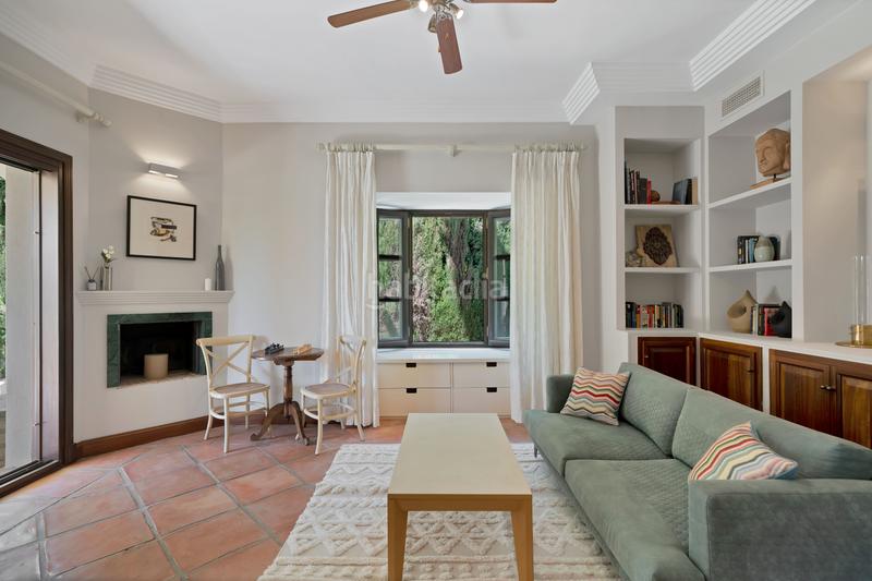 Foto 9974f773-ca7e-47a3-bbc2-40ec704a3160. Chalet con riscaldamento parcheggio piscina in lomas de Marbella club Marbella