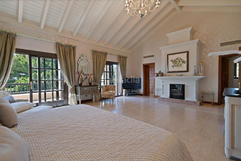 Foto 9d7b3e0c-d285-4177-8467-39ab09cbd611. Chalet con riscaldamento parcheggio piscina in lomas de Marbella club Marbella