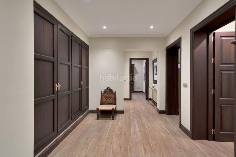 Foto bf2175ee-ec9e-4917-b89b-0742ac600b98. Chalet con riscaldamento parcheggio piscina in lomas de Marbella club Marbella