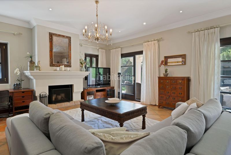 Foto c1305674-b937-4471-8341-1ac482a4b55b. Xalet amb aparcament piscina a Sierra Blanca Marbella