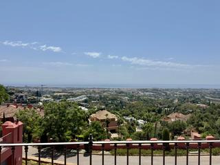 Apartamento en La Quinta. Novedad en el mercado!  vistas abiertas al mar y marbella desde