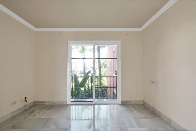 Foto 54aa2a54-e9cb-4afa-9a55-ccd2076faece. Piccolo appartamento con riscaldamento piscina in Benahavís