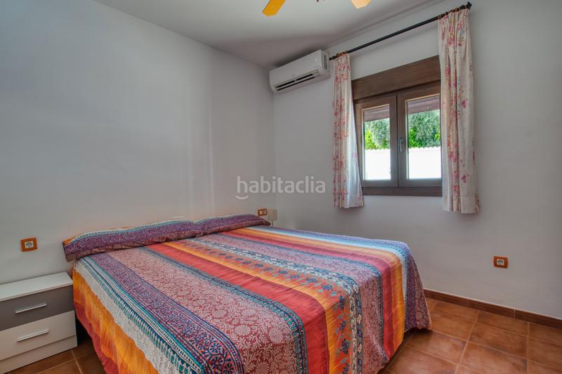 Foto 68a2effd-2575-4392-8b15-ba46d4c62250. Chalet casa perfecta para inversión en Periana