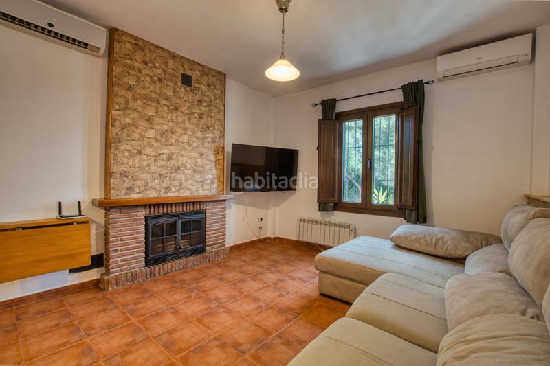 Foto 8911be47-cdd1-4c18-9cdb-031d7aaa9f67. Chalet casa perfecta para inversión en Periana