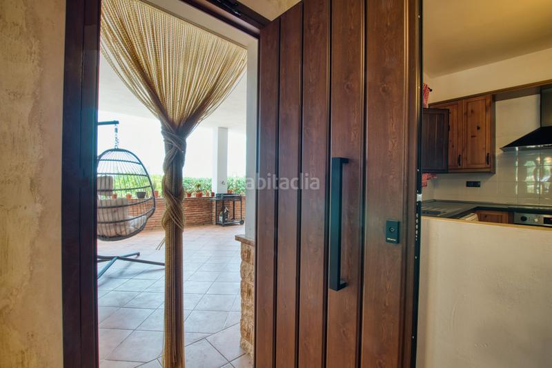 Foto 969d4b40-dc28-4da1-8ff2-a58b53559e3b. Chalet casa perfecta para inversión en Periana